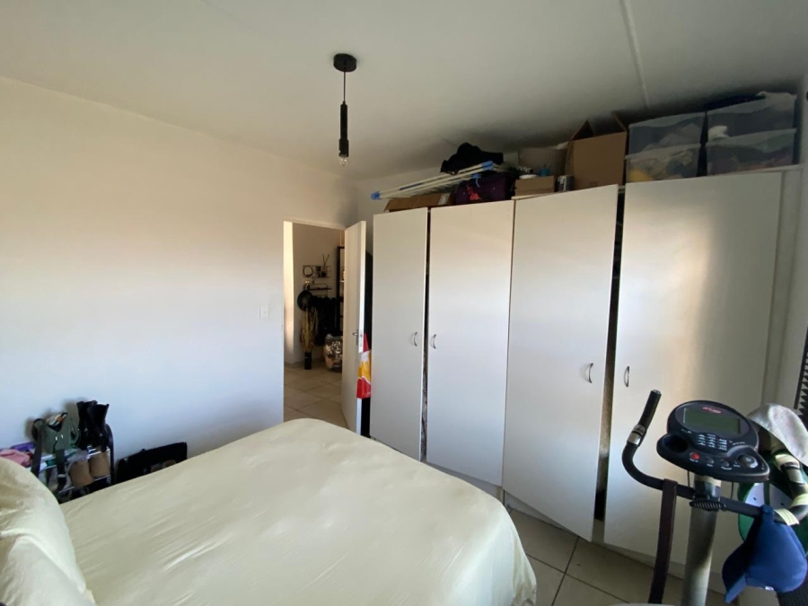 2 Bedroom Property for Sale in Parklands East Western Cape